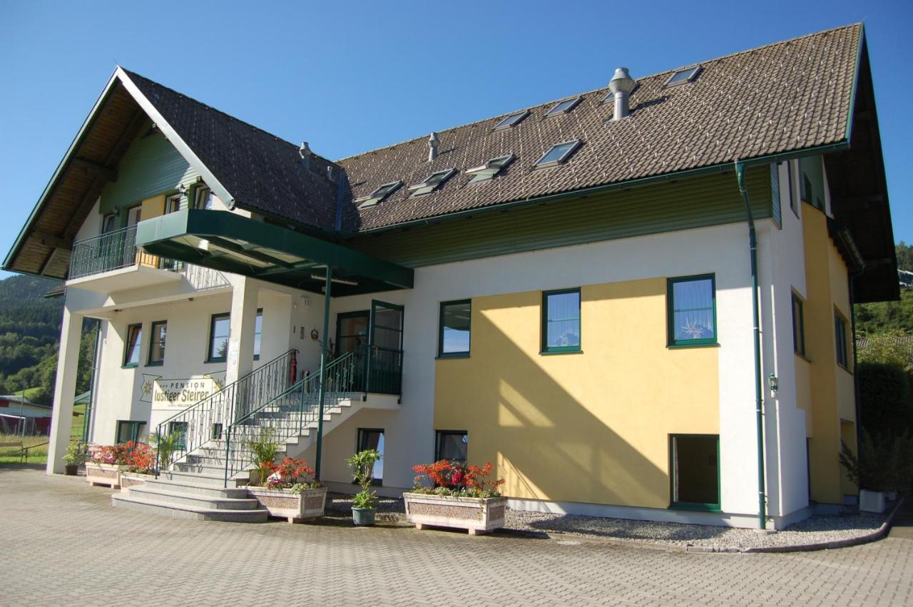 Gasthaus Pension Zum Lustigen Steirer Брук-ан-дер-Мур Екстер'єр фото